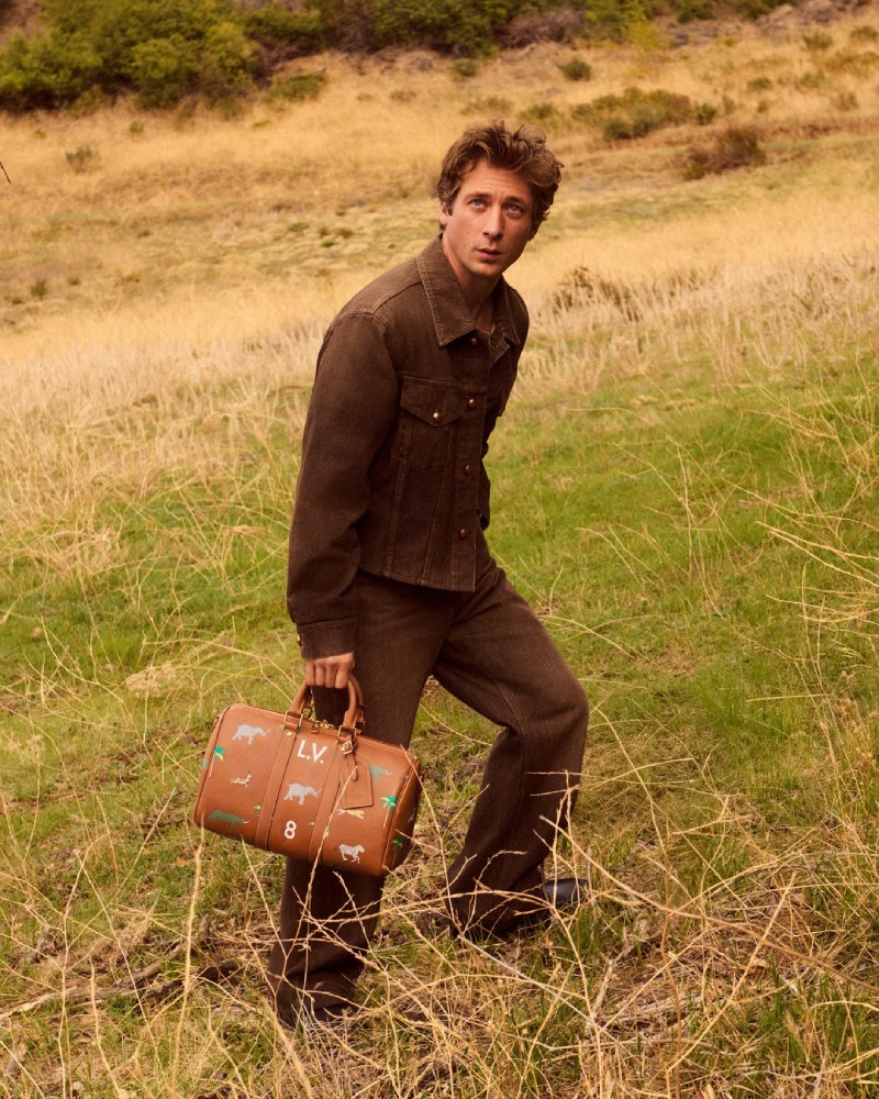 Jeremy Allen White y Pusha T también son dandys viajeros