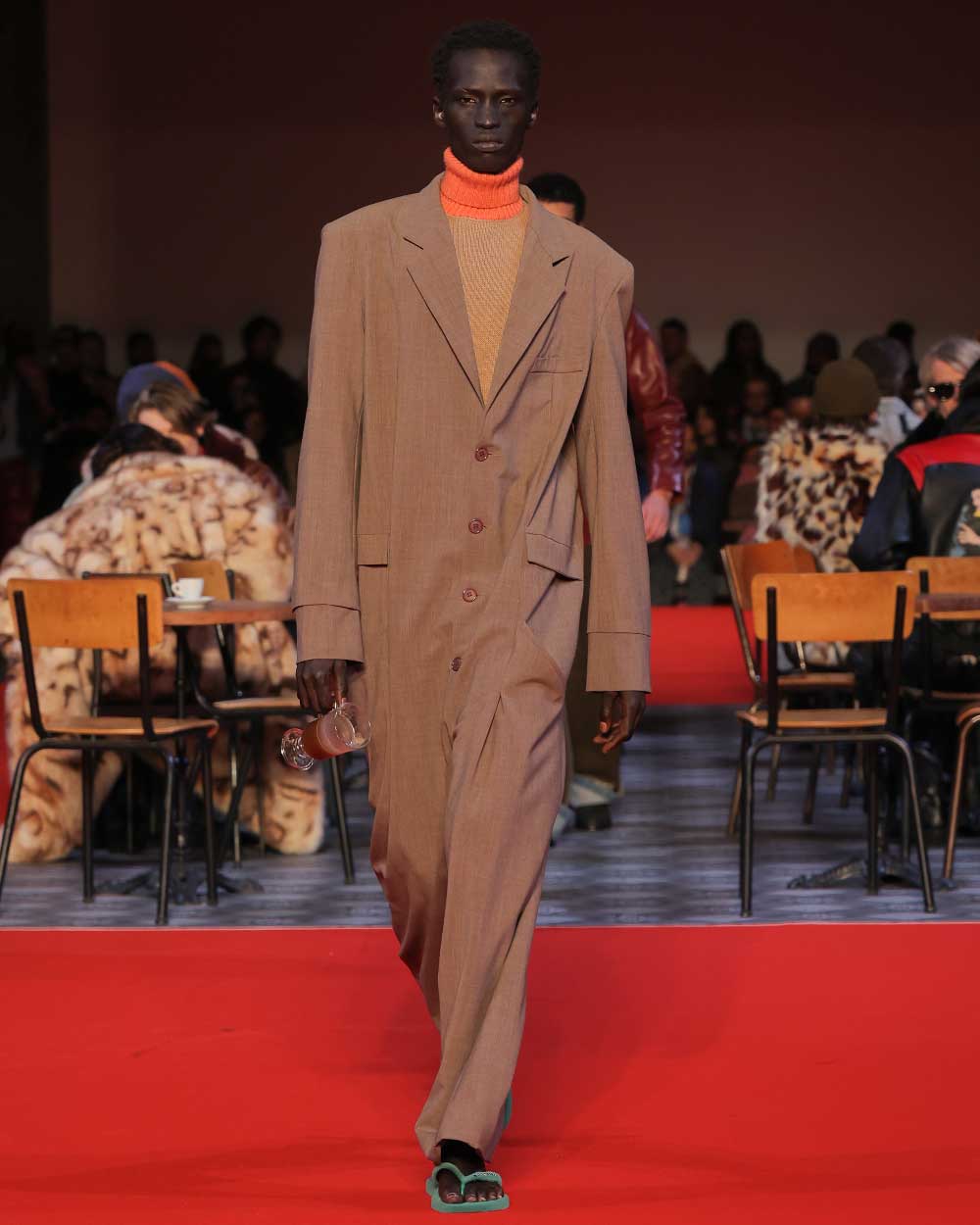 KidSuper FW26: Colm Dillane y el cine conquistan París