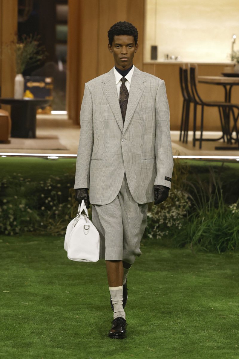 Pharrell plantea el lujo como función para Louis Vuitton