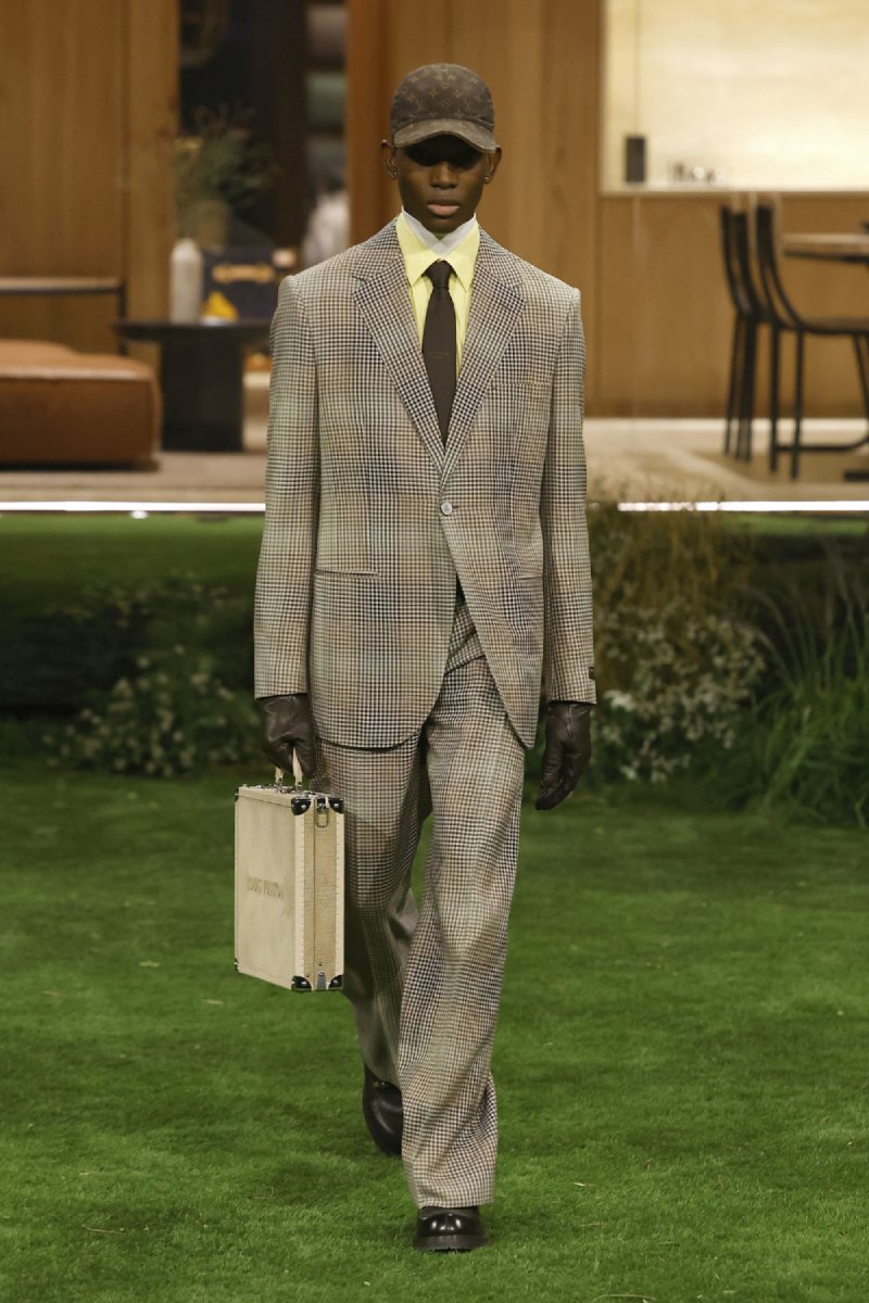 Pharrell plantea el lujo como función para Louis Vuitton