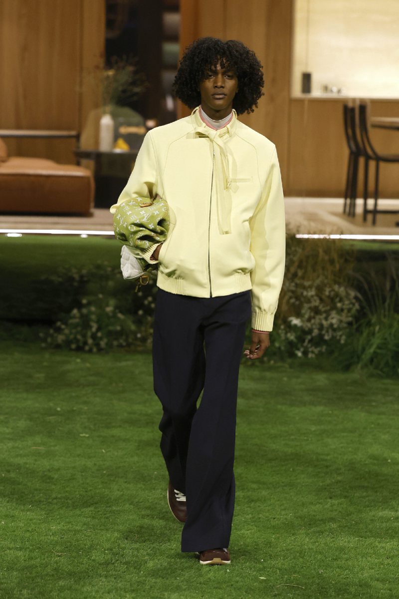 Pharrell plantea el lujo como función para Louis Vuitton