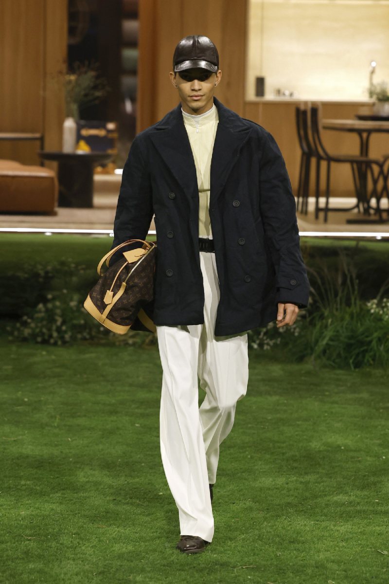 Pharrell plantea el lujo como función para Louis Vuitton