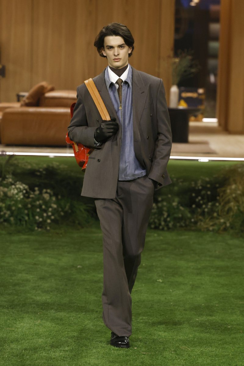 Pharrell plantea el lujo como función para Louis Vuitton