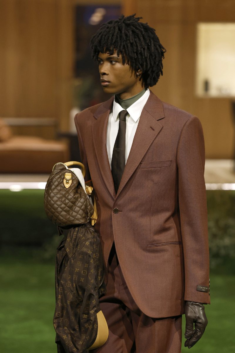 Pharrell plantea el lujo como función para Louis Vuitton