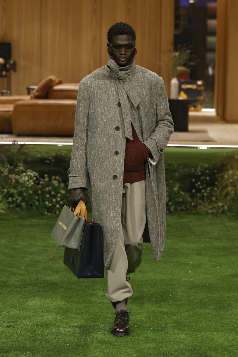 Pharrell plantea el lujo como función para Louis Vuitton