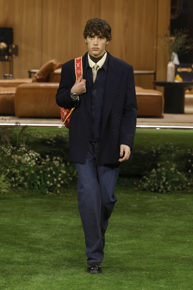 Pharrell plantea el lujo como función para Louis Vuitton