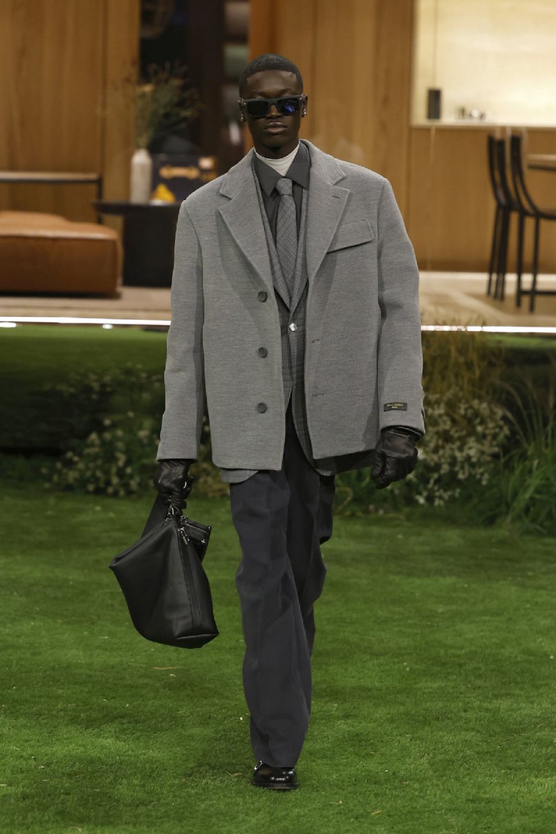 Pharrell plantea el lujo como función para Louis Vuitton