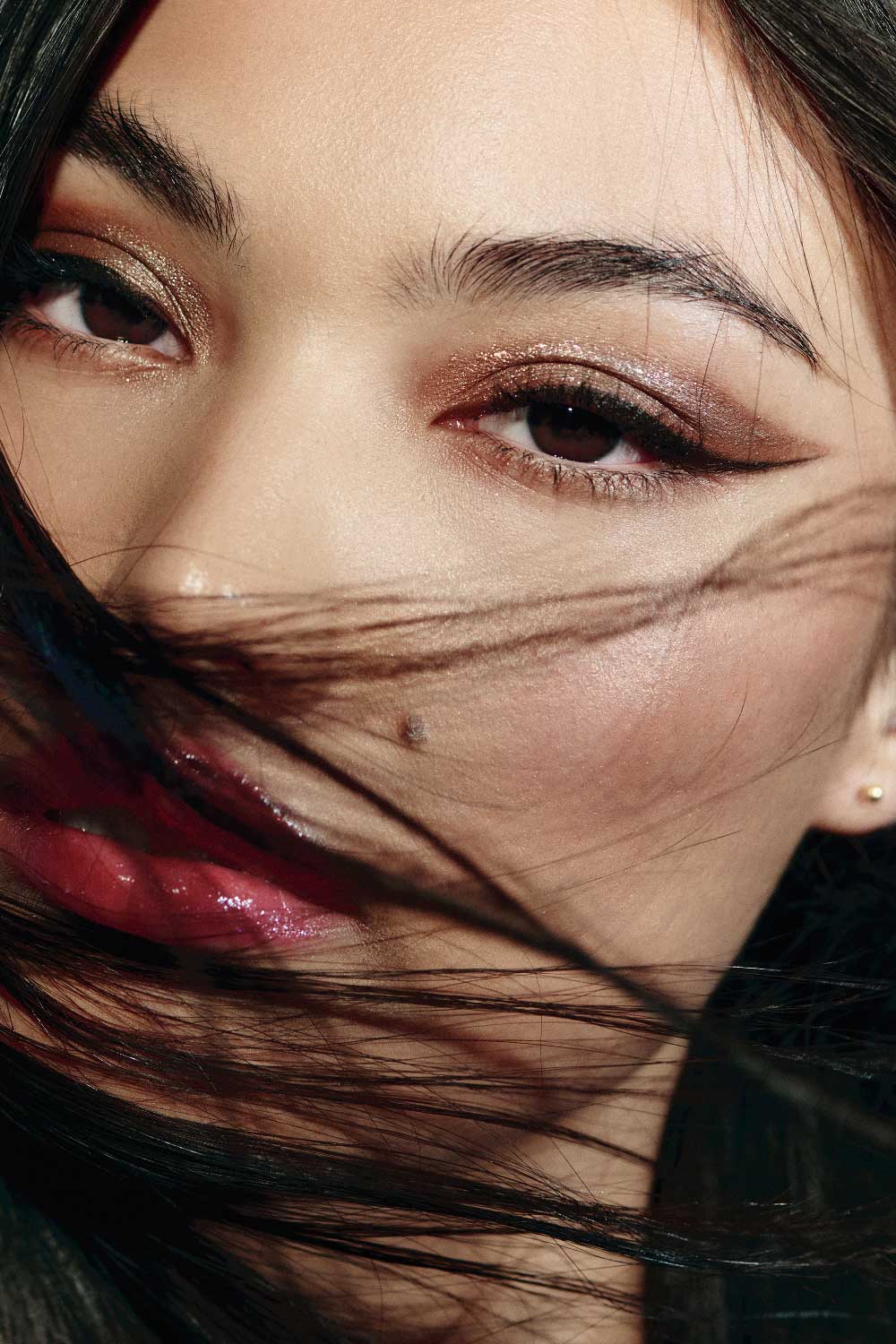 Maquillaje de noche: El arte de Guerlain y Nacho Fernández