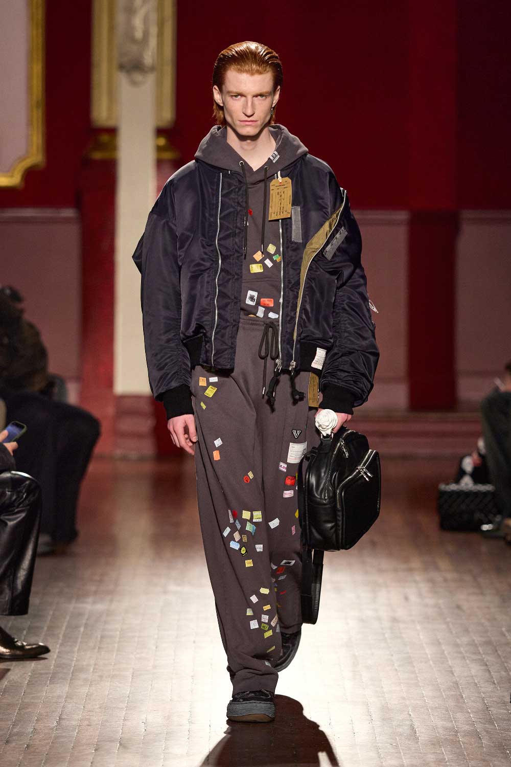 Mihara Yasuhiro FW26 o el eterno ahora de la moda masculina