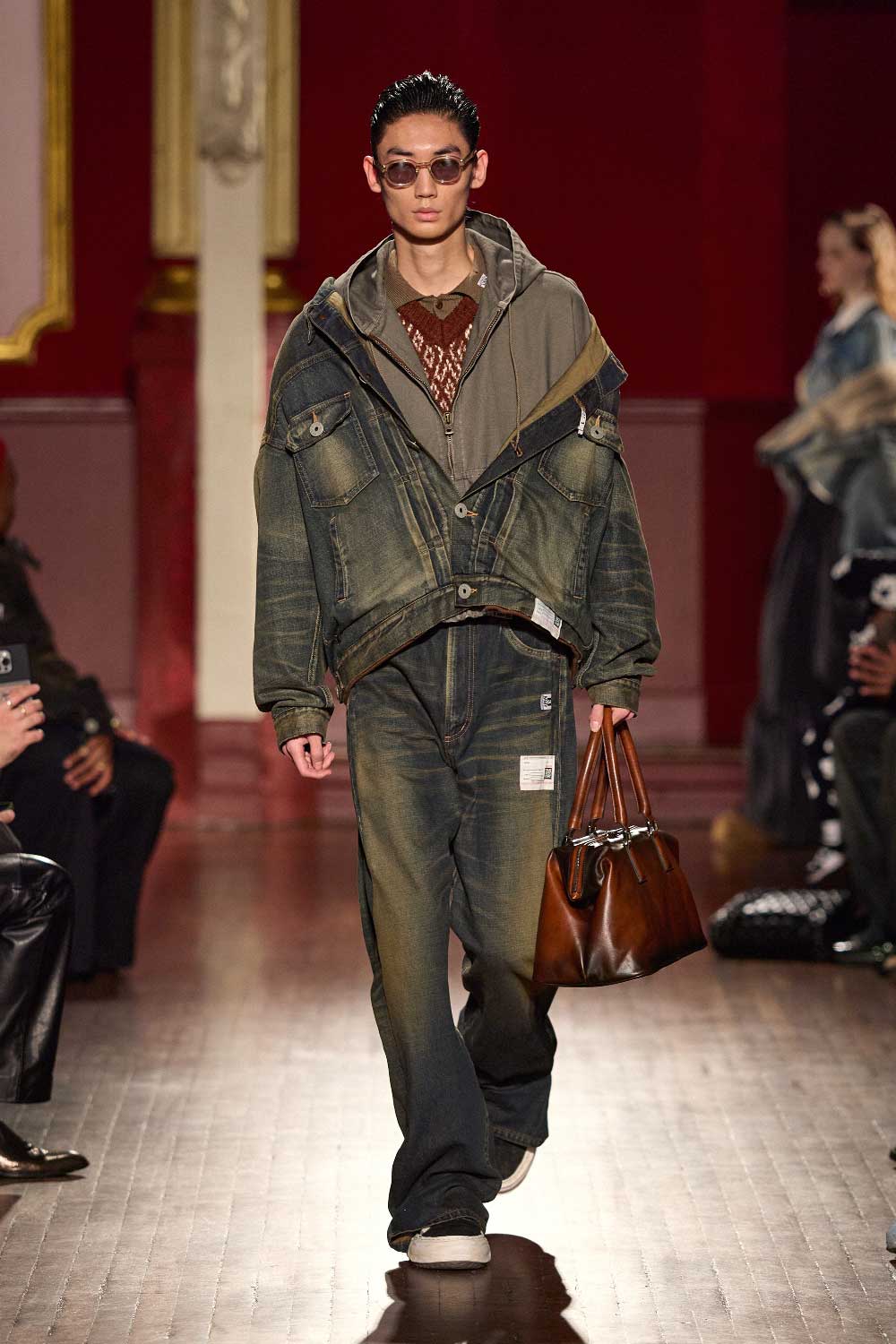 Mihara Yasuhiro FW26 o el eterno ahora de la moda masculina