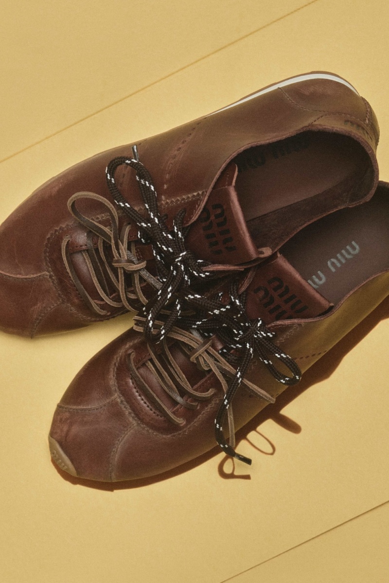 Miu Miu nos da una nueva idea del workwear y la utilidad