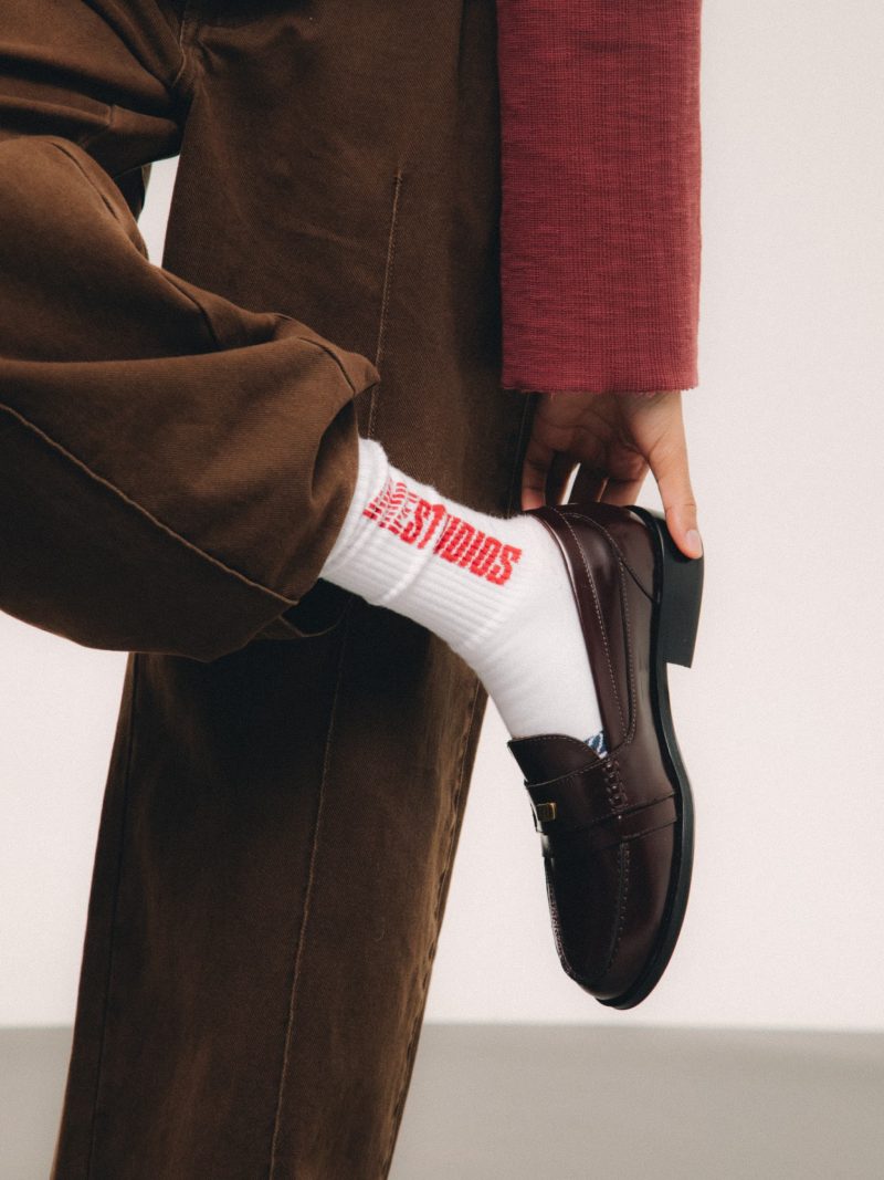 Eme Studios tiene los mocasines que no vas a quitarte