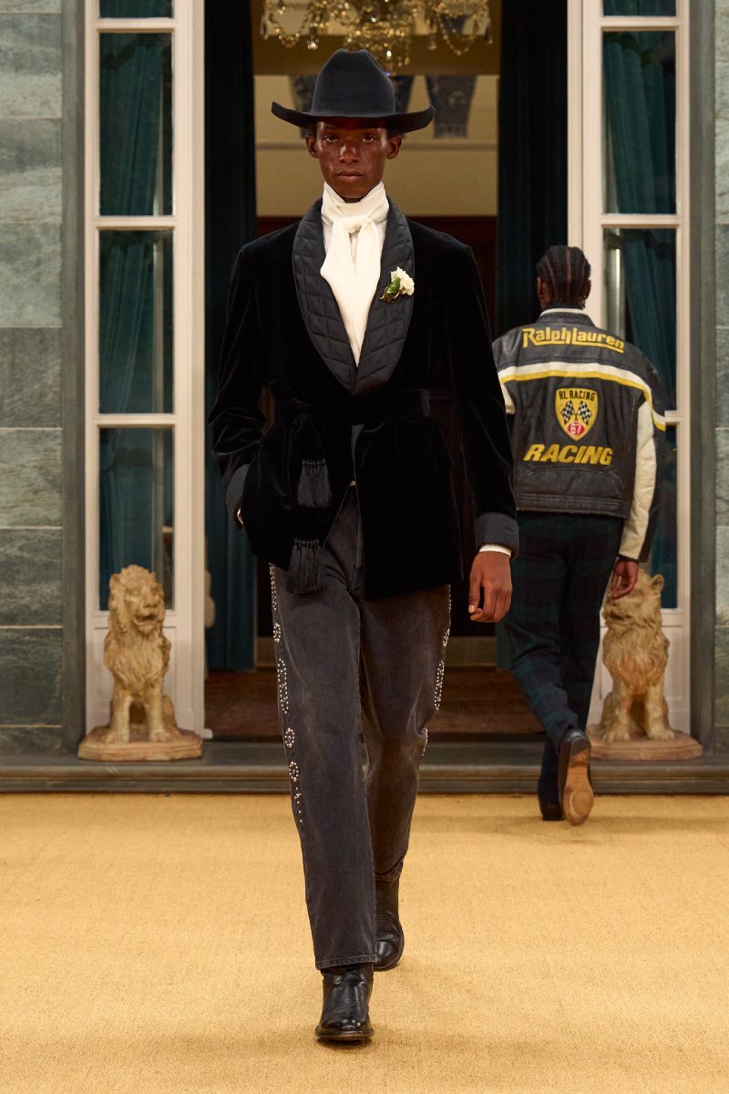 Ralph Lauren sigue haciendo Ralph Lauren (y debería seguir)