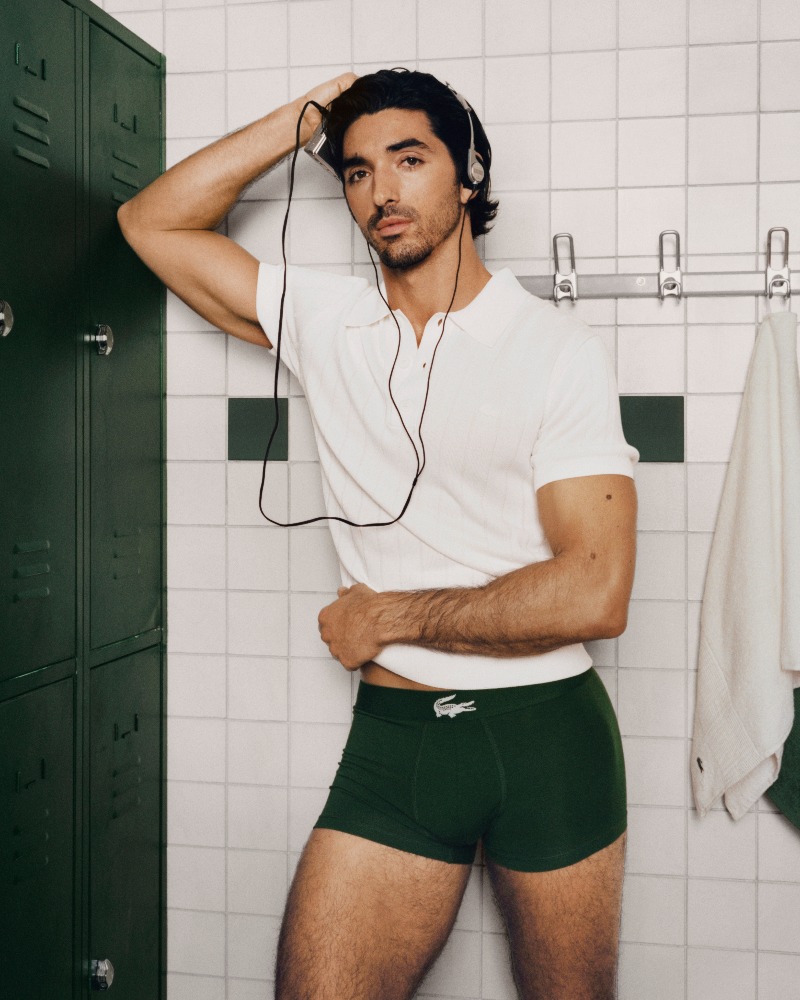 Taylor Zakhar Perez repite con la ropa interior de Lacoste