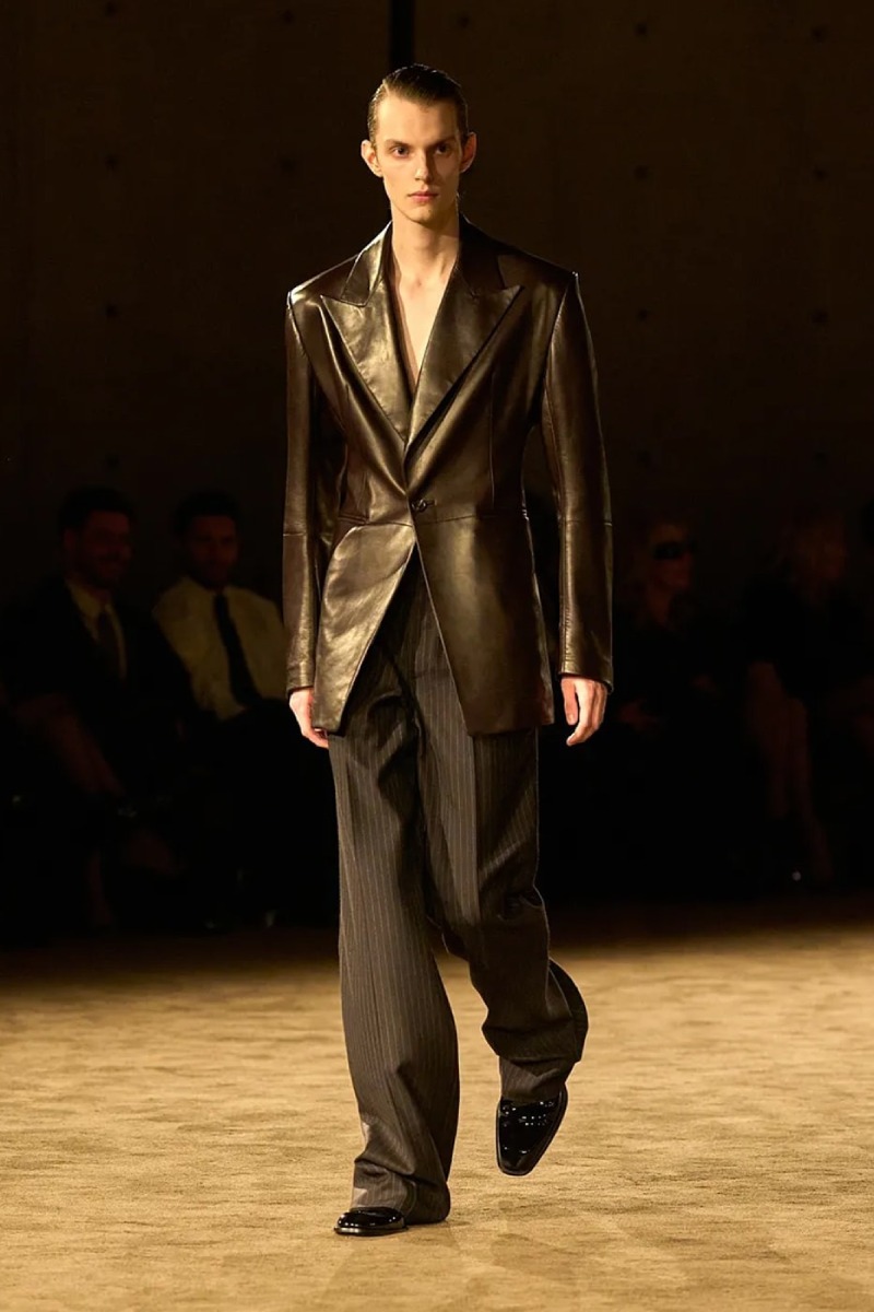 Saint Laurent hace un estudio de intimidad y masculinidad