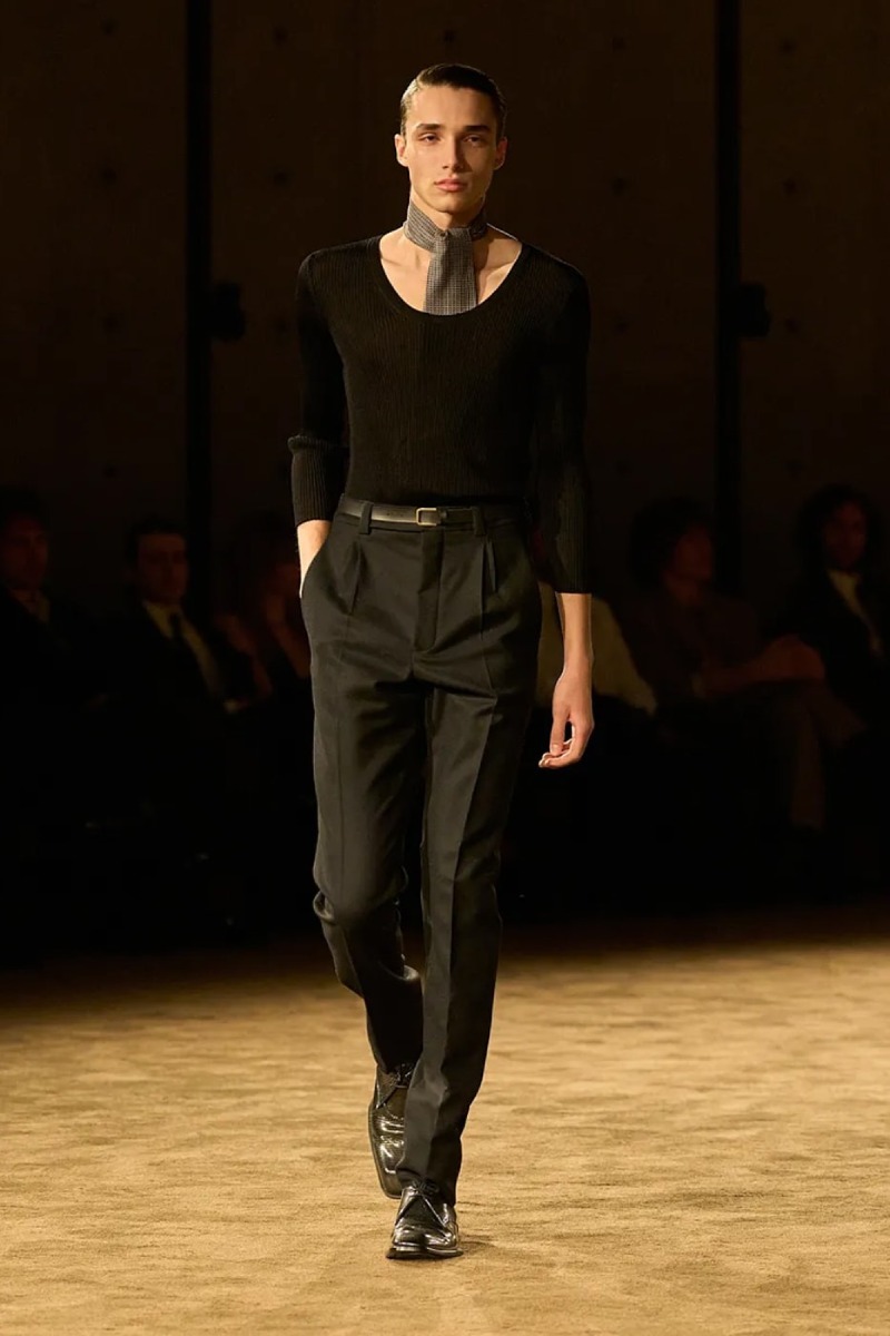 Saint Laurent hace un estudio de intimidad y masculinidad