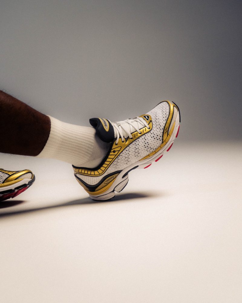 Las nuevas Saucony serán tus sneakers dosmileras favoritas