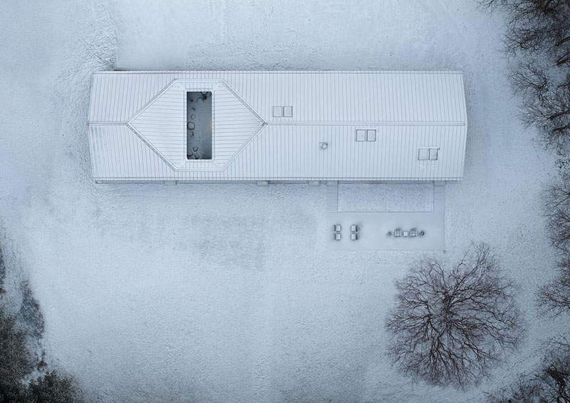 El estudio Superkül diseña Casa Ridge sin ir contra natura