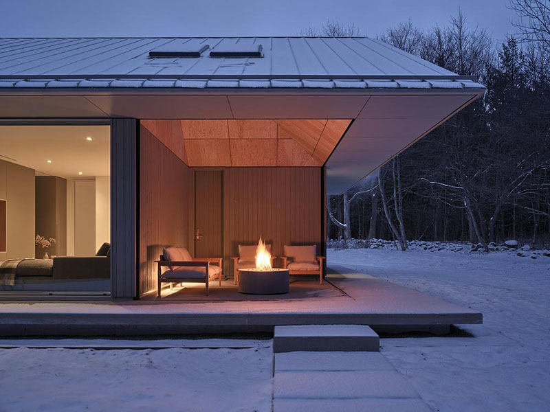 El estudio Superkül diseña Casa Ridge sin ir contra natura