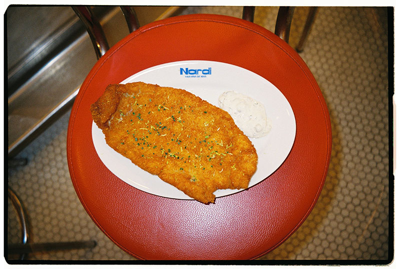 Taberna Nardi: marisquería informal, económica en Barcelona