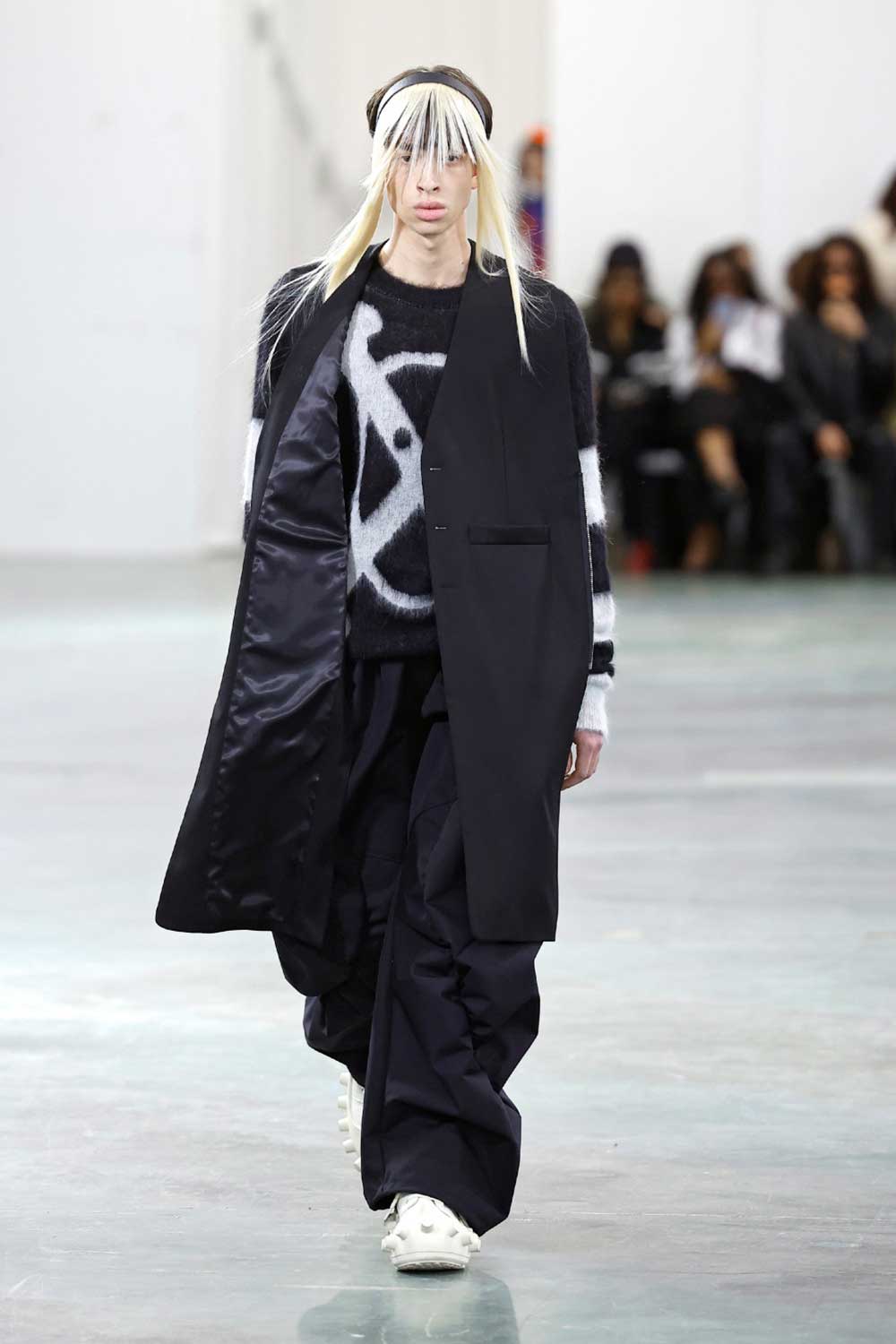 Walter Van Beirendonck FW26: El eterno joven de Amberes