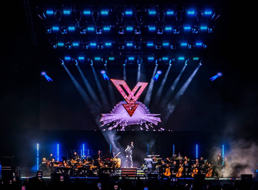 Yandel y su orquesta sinfónica conquistan a los fans