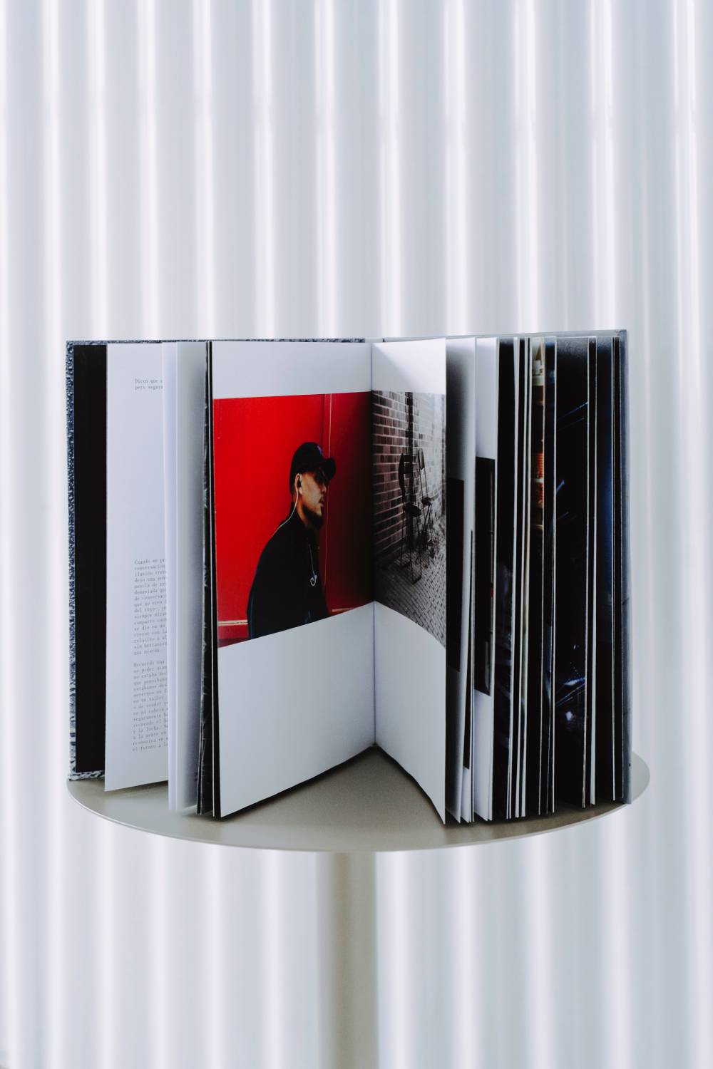 Dellafuente publica RIP Dreams, su primer fotolibro