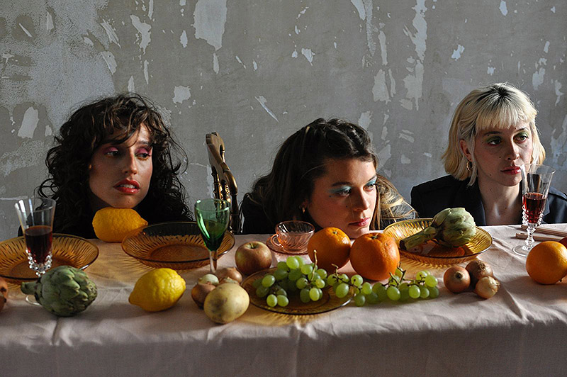 TechnoFacial: Lamesa Colectif planta cara al sistema