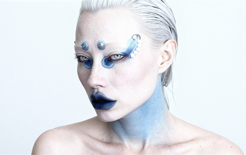 The Clueless: como dirigir la IA para crear imágenes reales