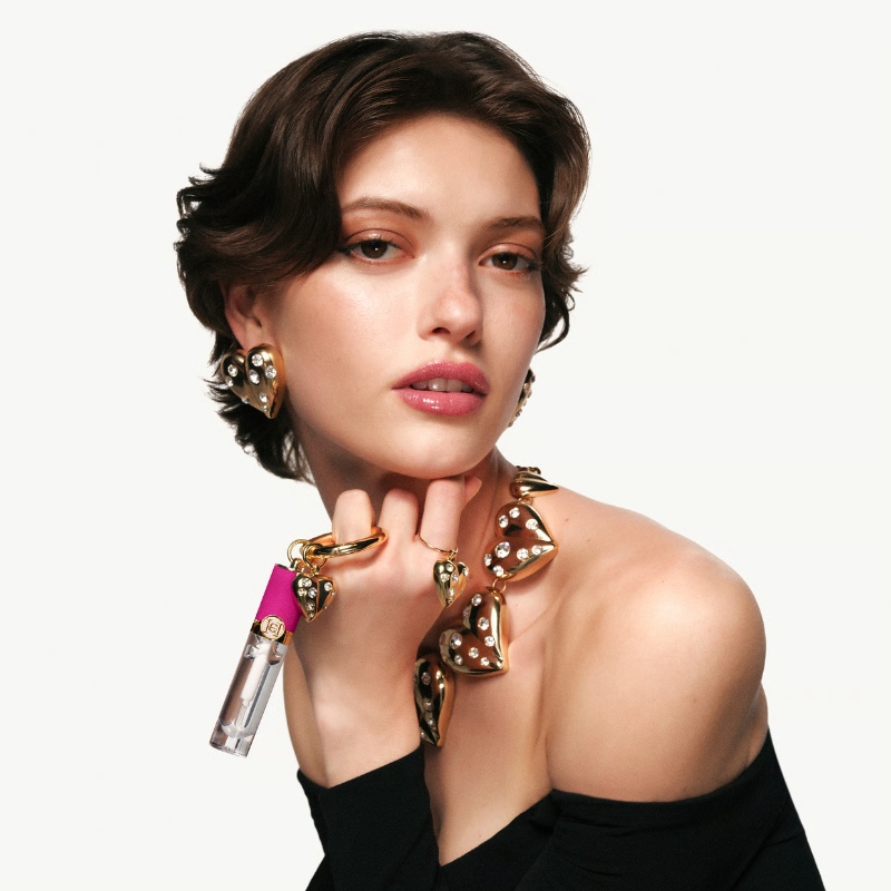 El lip oil de Carolina Herrera hará que quieras besar mucho