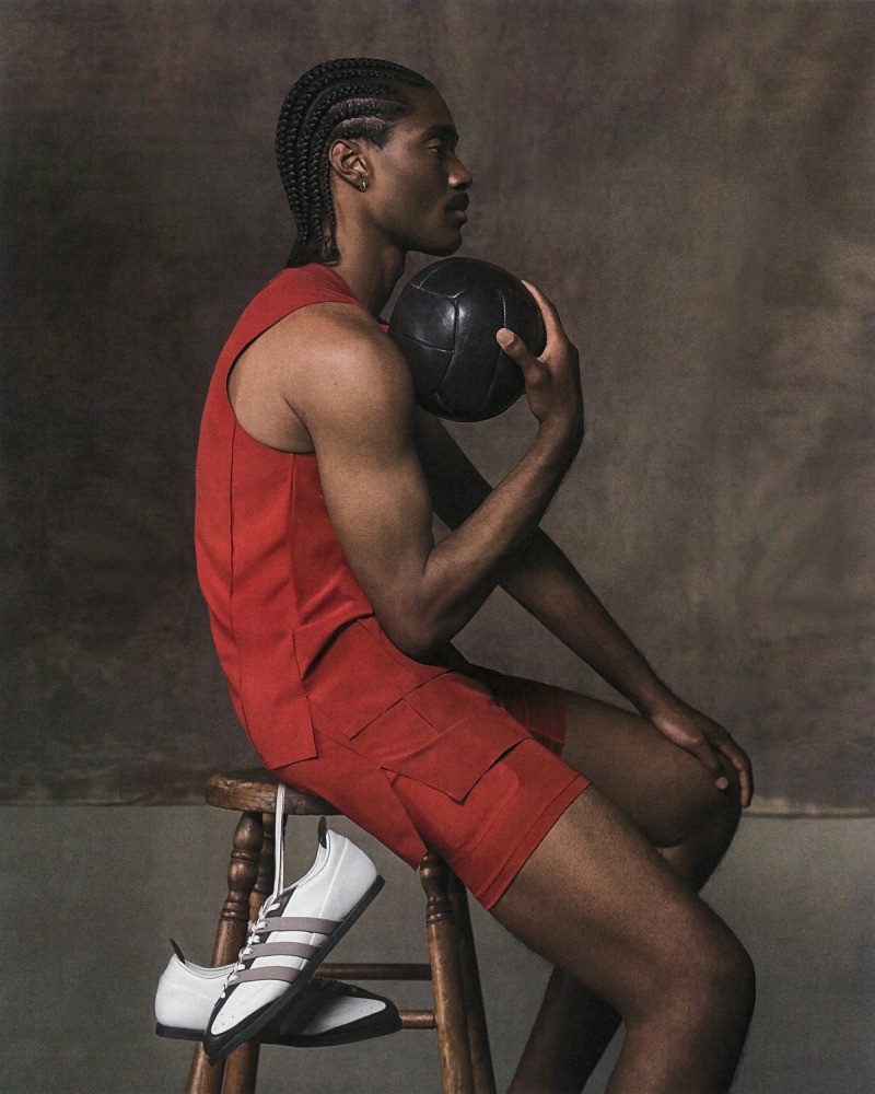 Entire Studios reinventa el sportswear clásico de adidas