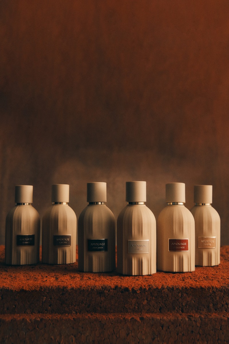 Amouage continúa explorando el tiempo con Essences