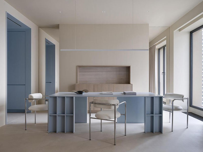 Arina Krisanova adapta el metabolismo japonés a su vivienda