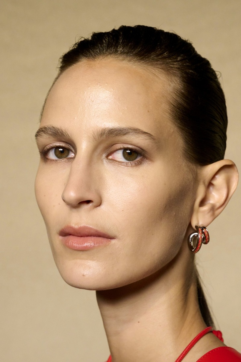 Regresa la piel mate, natural y sin brillo gracias a Hermès