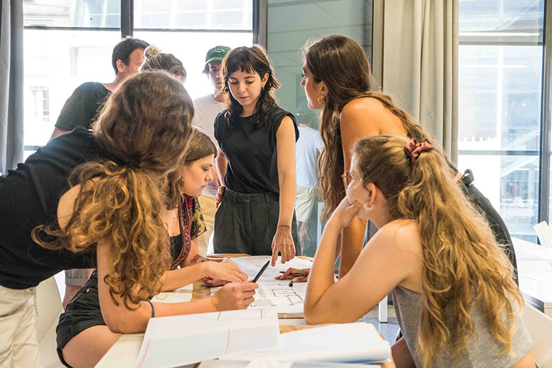 Becas Elisava: la puerta a los másters de diseño en 2026