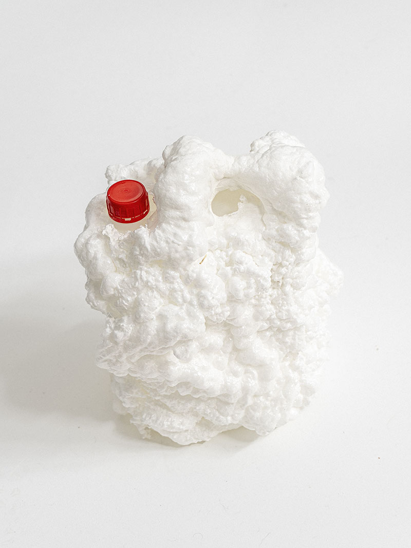 Burr y Curro Claret activan el diseño invisible de la obra