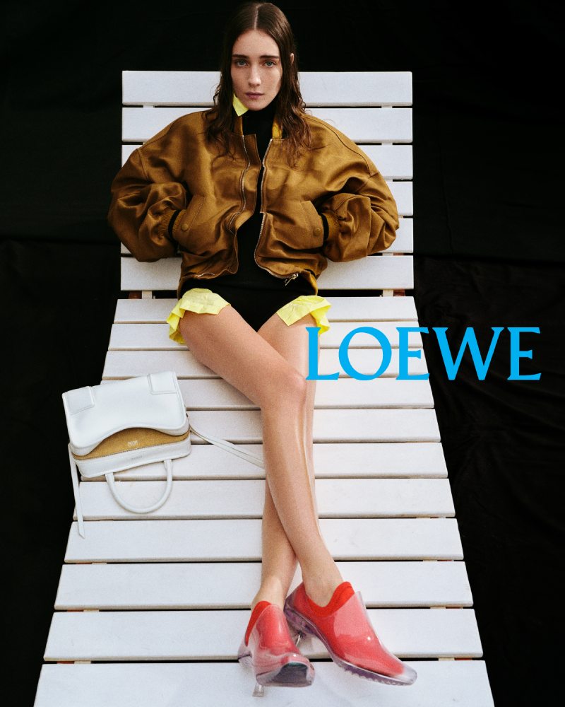 Así es la nueva era de Loewe que vimos en la campaña ss26