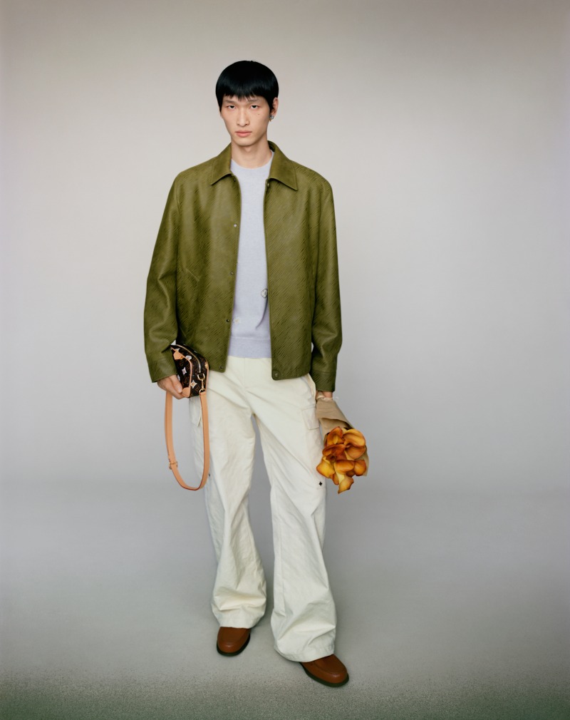 Pharrell reinventa el traje de Louis Vuitton para primavera