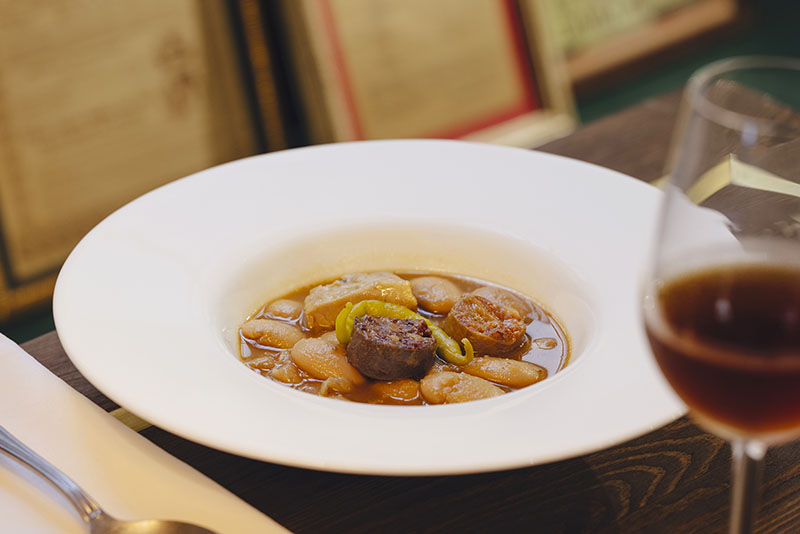 Casa Inquieta: la Andalucía de ayer servida en Sevilla