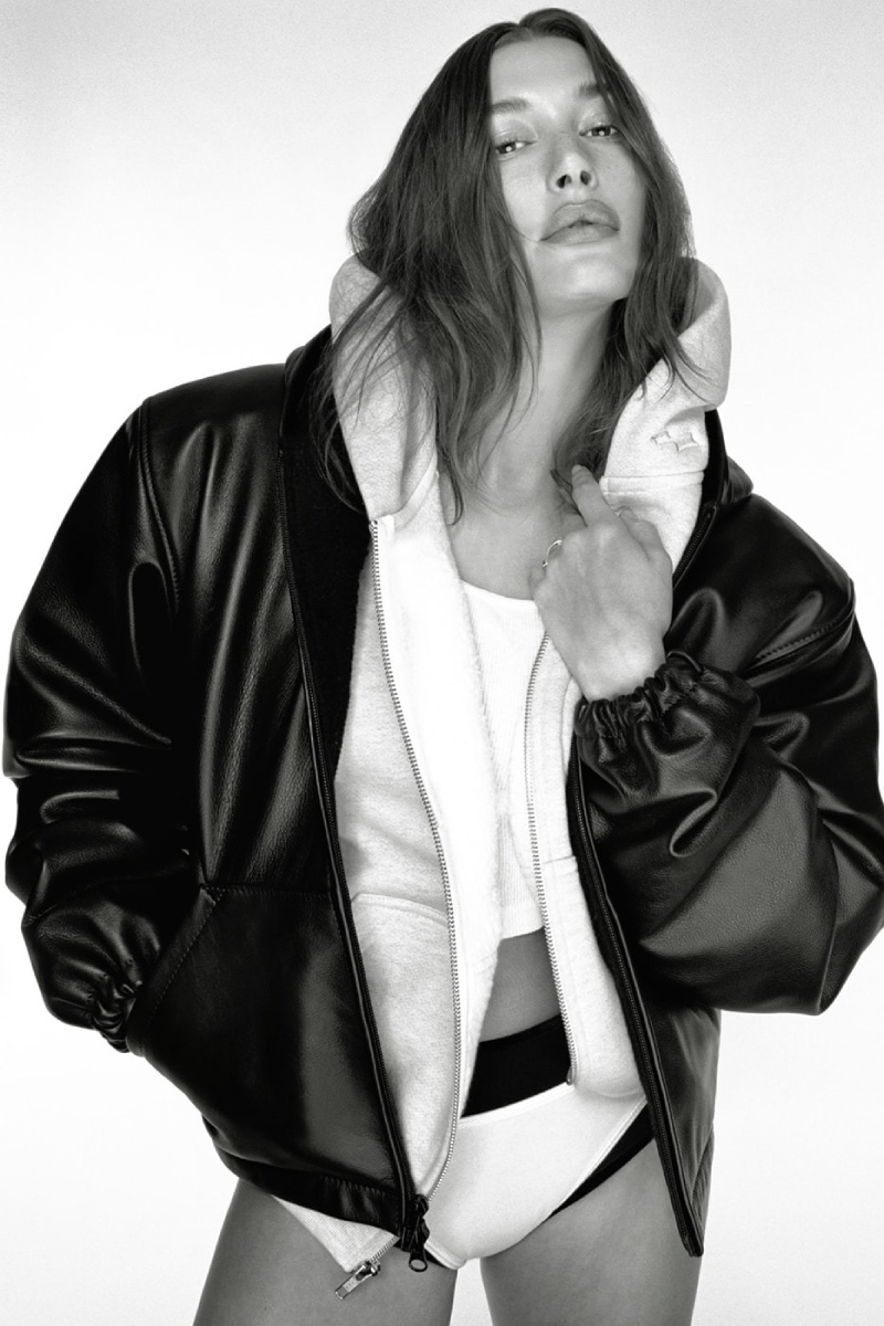 La cazadora Skylrk de Hailey Bieber es mi nueva obesión