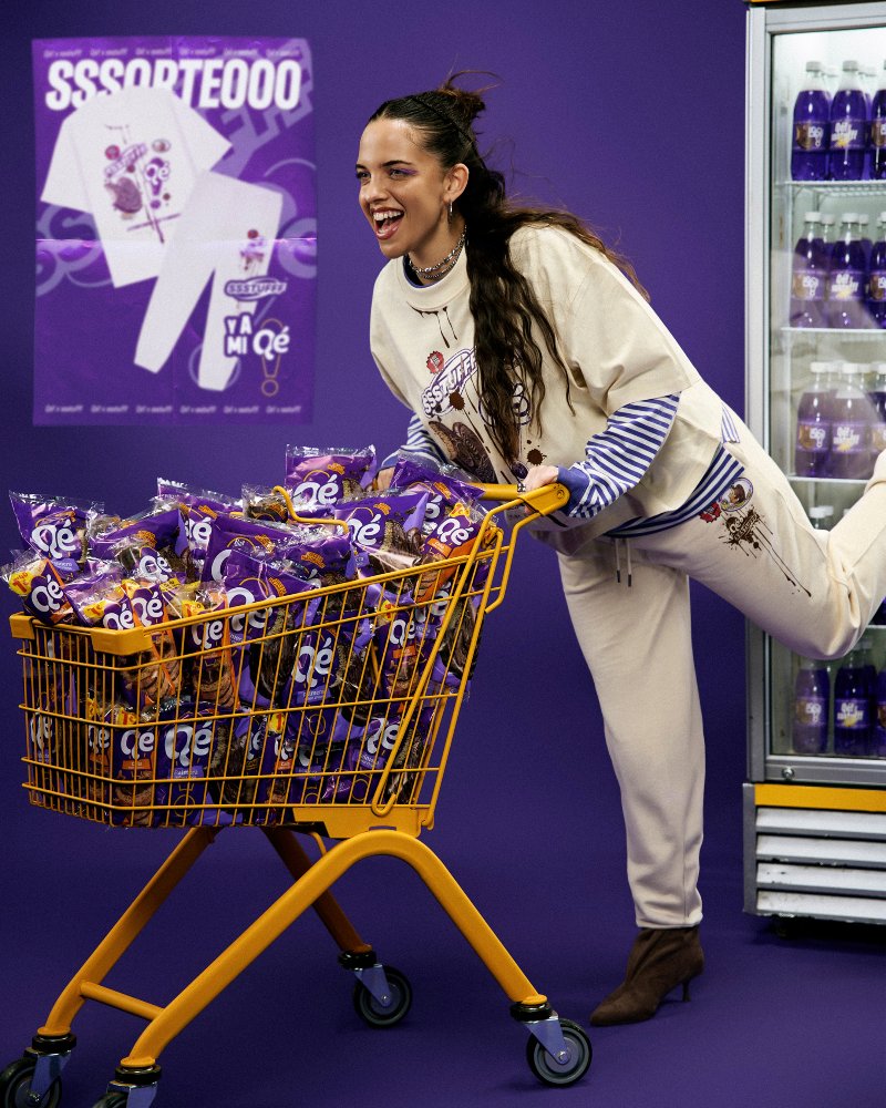 Ssstufff y Qé! crean un chándal para mancharse de chocolate