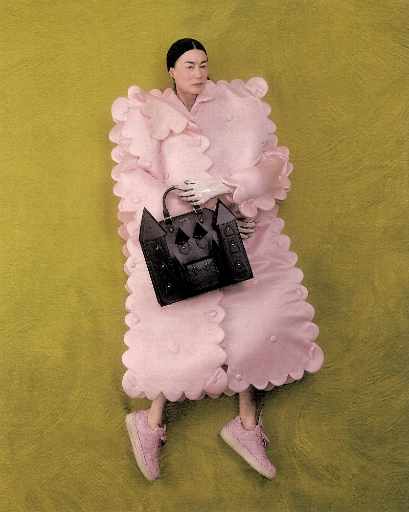 El poder femenino se vuelve wearable con Abodi Transylvania