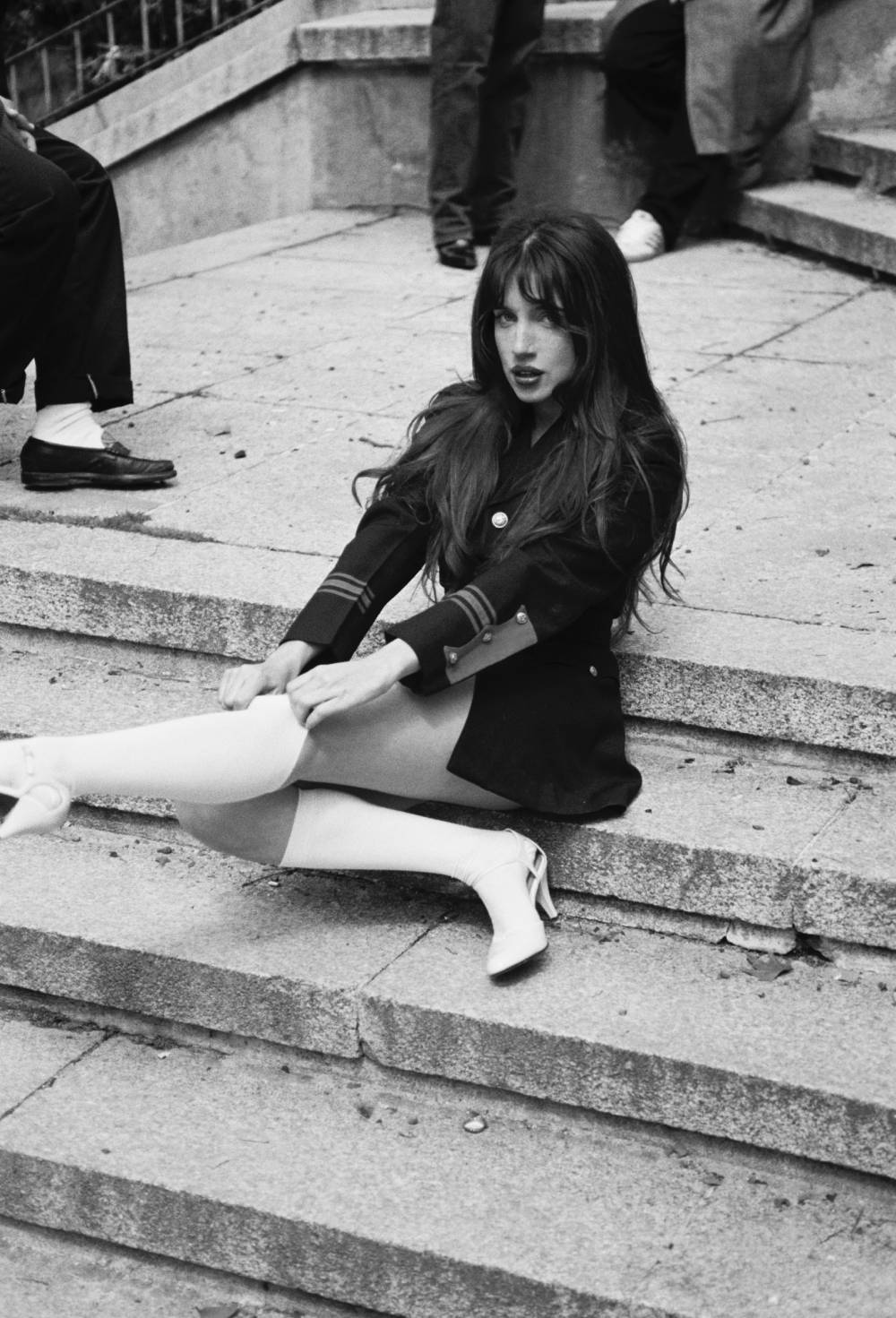 Dani Dicostas canta al amor fugaz en Amores Pasajeros