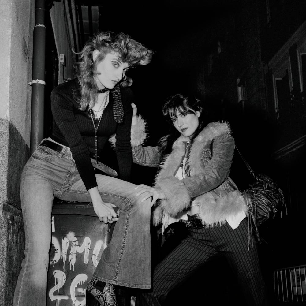 Dear Joanne es el dúo de glam rock que te va a enamorar