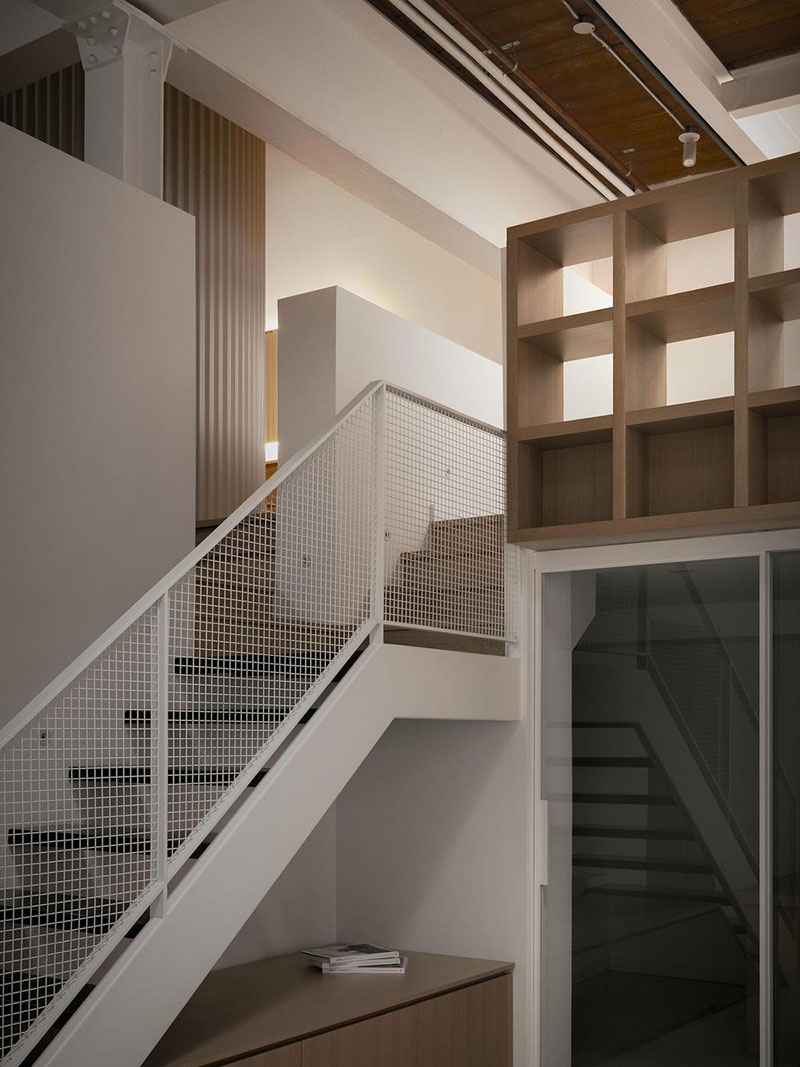 Studio AC pone orden en Dollhouse Loft sin levantar muros