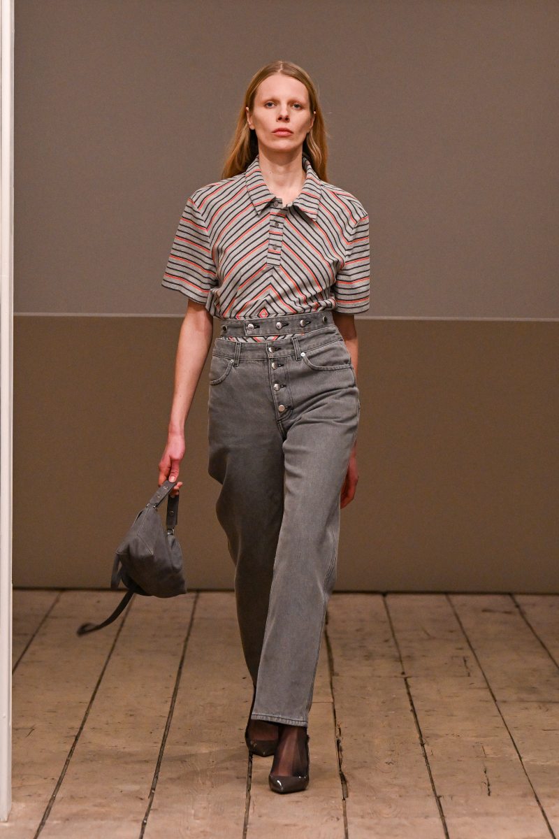 Eckhaus Latta se deja de fantasías y grandiosidad para fw26