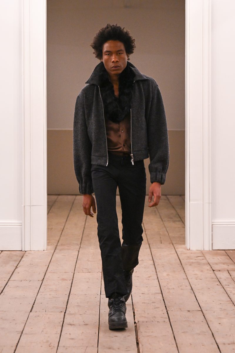 Eckhaus Latta se deja de fantasías y grandiosidad para fw26