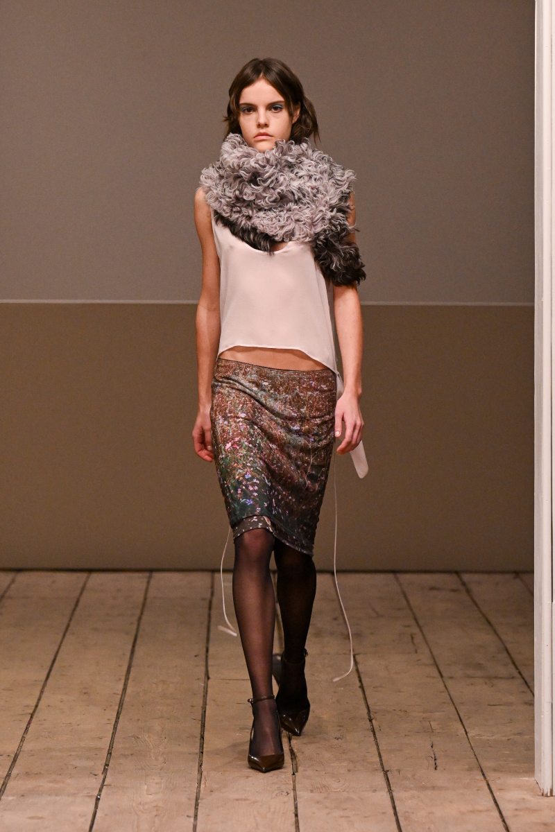 Eckhaus Latta se deja de fantasías y grandiosidad para fw26