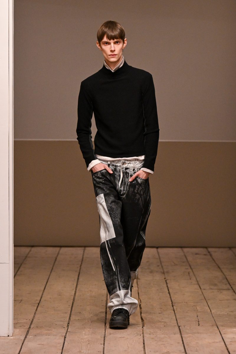 Eckhaus Latta se deja de fantasías y grandiosidad para fw26