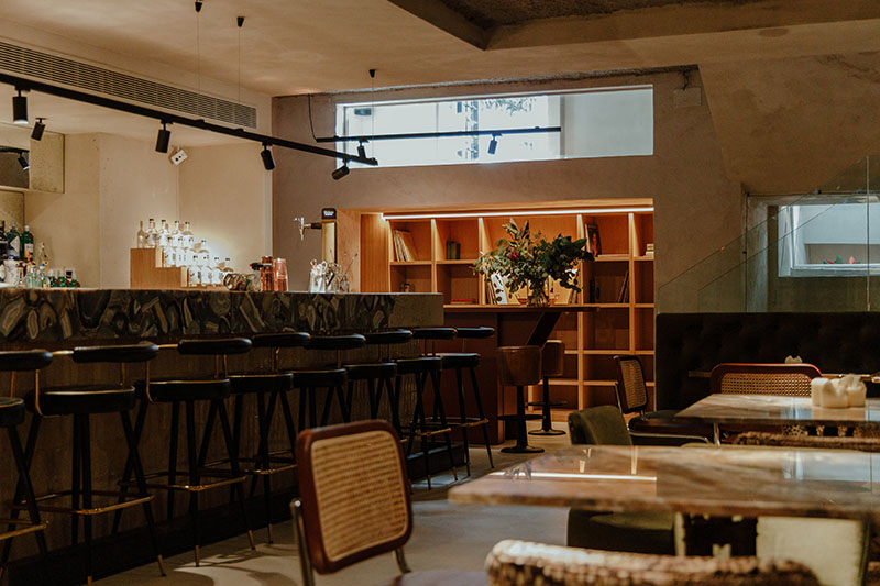 El Coleccionista y Persimmon's cambian de barra por un mes